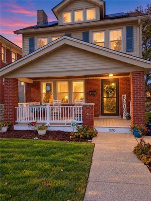 220 SIEAFORTH AVE, PITTSBURGH, PA 15216 - Image b99cc0f6bfebbfee02a9985a17f9ca69/882848931