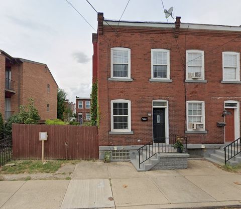 Photo of 4635 Plummer St, Pittsburgh, PA 15201 (MLS # 1739811)
