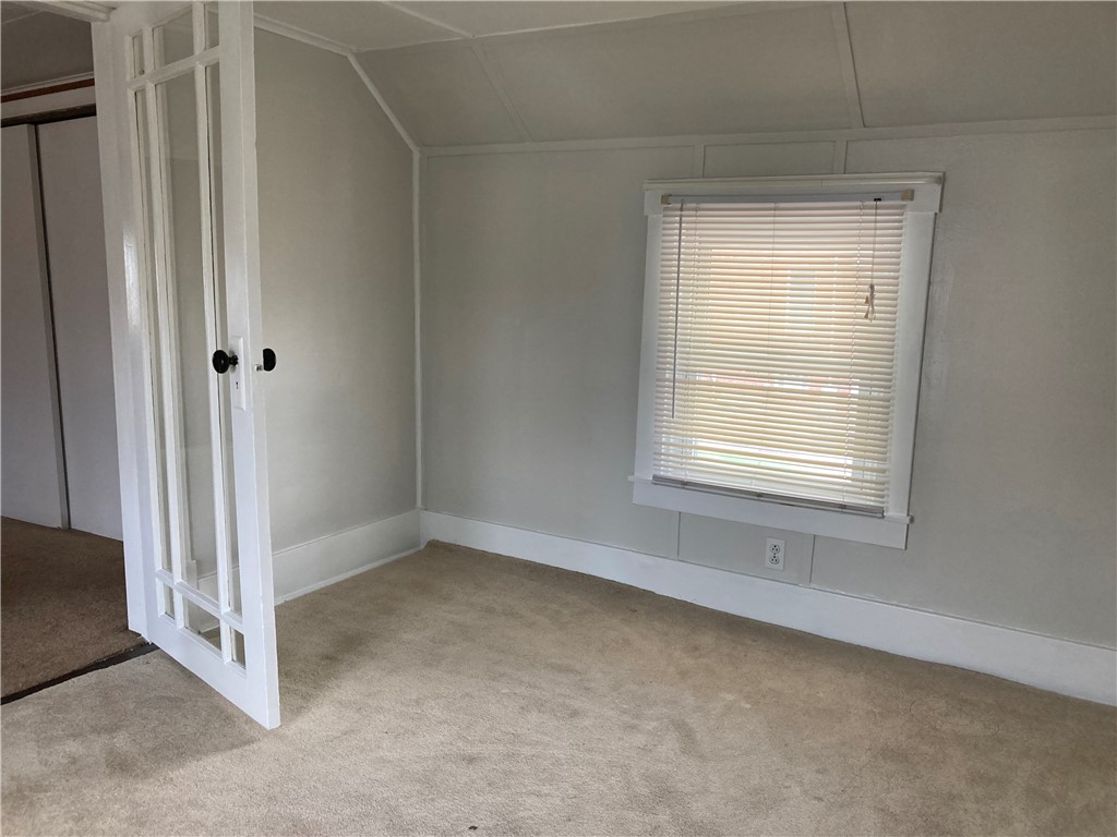 Irwin, Pennsylvania 15642, United States, 1 Bedroom Bedrooms, ,1 BathroomBathrooms,Residential,Active,209355