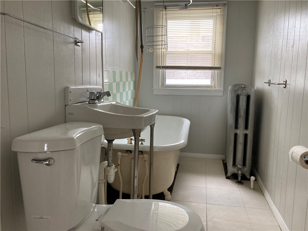 Irwin, Pennsylvania 15642, United States, 1 Bedroom Bedrooms, ,1 BathroomBathrooms,Residential,Active,209355