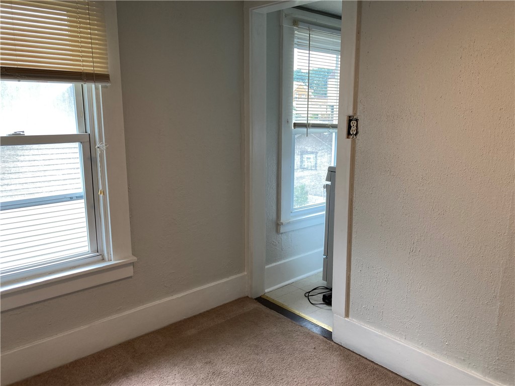 Irwin, Pennsylvania 15642, United States, 1 Bedroom Bedrooms, ,1 BathroomBathrooms,Residential,Active,209355