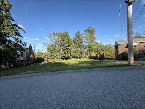 Photo of 0000 Crestview Drive, Pittsburgh, PA 15239 (MLS # 1725959)