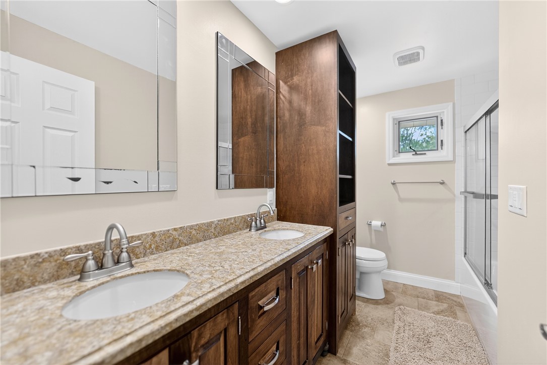 Richland, Pennsylvania 15044, United States, 3 Bedrooms Bedrooms, ,2 BathroomsBathrooms,Residential,Contingent,180393