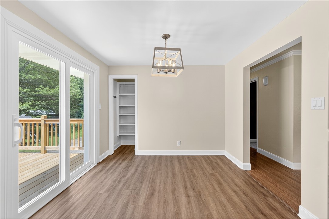 Richland, Pennsylvania 15044, United States, 3 Bedrooms Bedrooms, ,2 BathroomsBathrooms,Residential,Contingent,180393