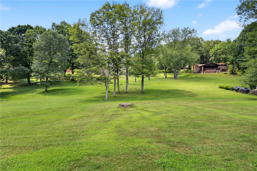 Richland, Pennsylvania 15044, United States, 3 Bedrooms Bedrooms, ,2 BathroomsBathrooms,Residential,Contingent,180393