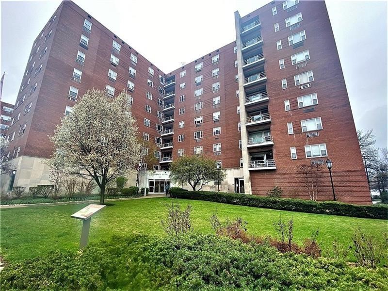 4625 Fifth Ave #206, Oakland, Pennsylvania image 1