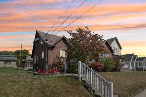 Photo for 512 Hazel Ave