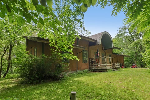 Photo of 108 Butch Cir, Edinburg, PA 16116 (MLS # 1759769)