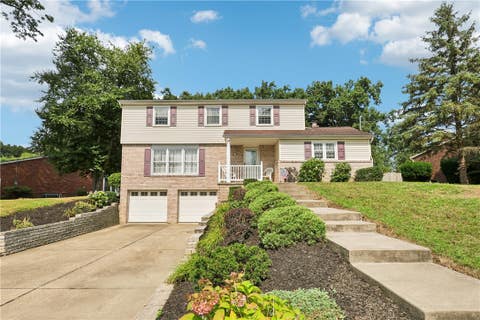 Photo for 121 Westbury Dr