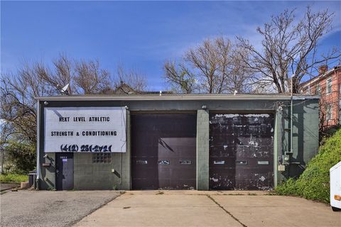 Photo of 2320 California Ave, Pittsburgh, PA 15212 (MLS # 1749235)