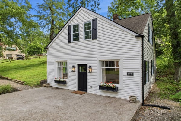 4978 S PIONEER RD, GIBSONIA, PA 15044 - Image ba30b092a950d98b24fa1e607258b4e6/4112893842