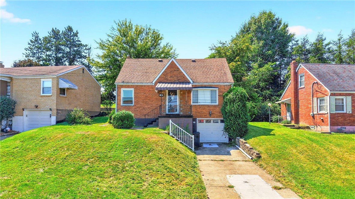 169 Carmella Dr