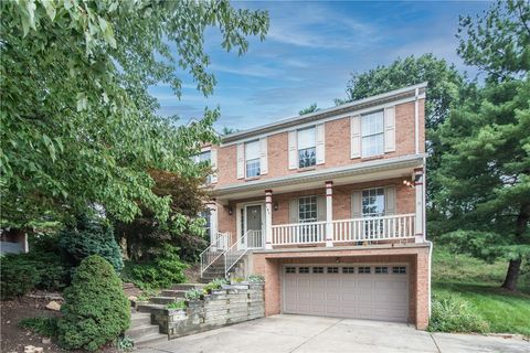 Photo for 185 Stonewood Drive