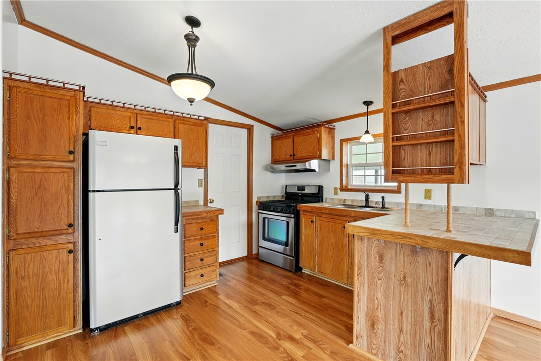 127 Rock Lake Dr