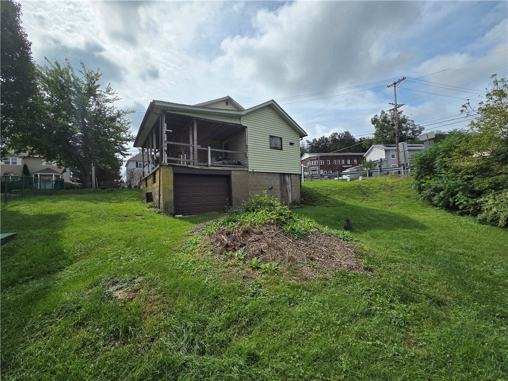 417 Bairdford Rd