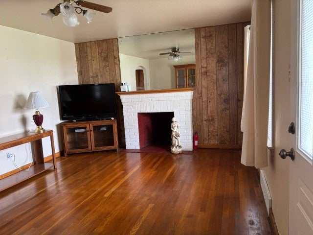 934 Warren Ave