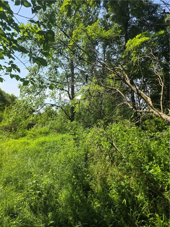 Cherry Twp, Pennsylvania 16020, United States, ,Residential,Pending,182360