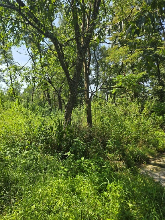 Cherry Twp, Pennsylvania 16020, United States, ,Residential,Pending,182360