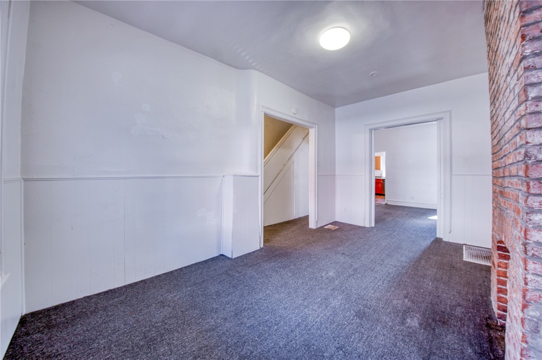 Oakland, Pennsylvania 15213, United States, 4 Bedrooms Bedrooms, ,2 BathroomsBathrooms,Residential,Active,201264