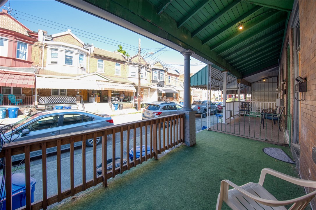 Oakland, Pennsylvania 15213, United States, 4 Bedrooms Bedrooms, ,2 BathroomsBathrooms,Residential,Active,201264