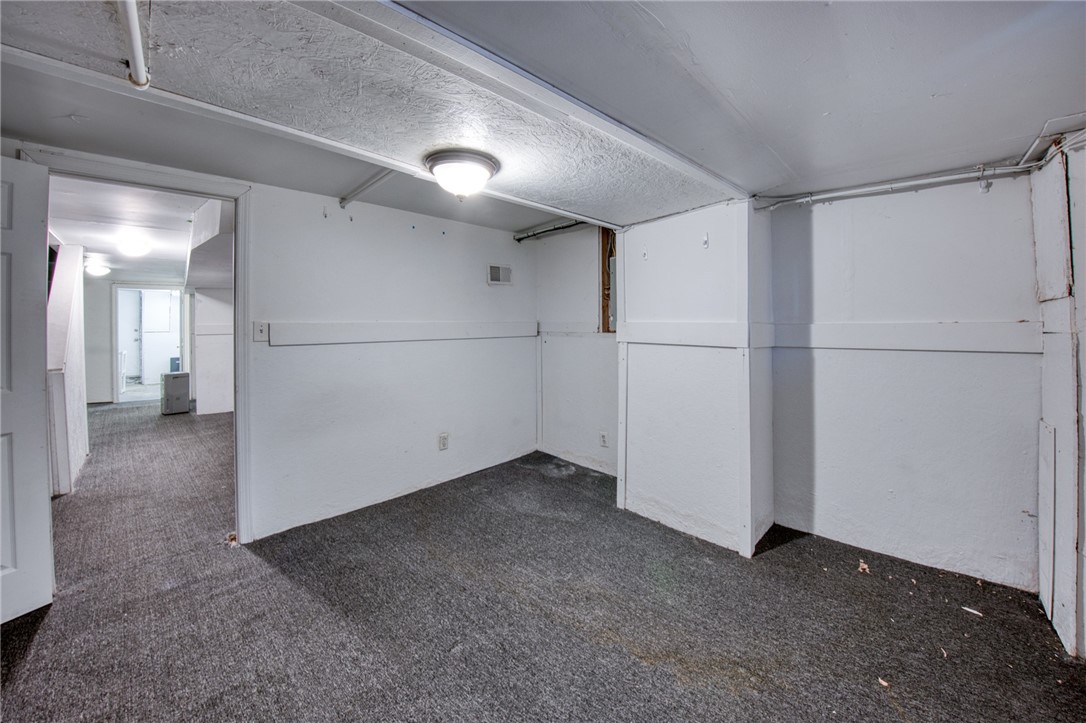 Oakland, Pennsylvania 15213, United States, 4 Bedrooms Bedrooms, ,2 BathroomsBathrooms,Residential,Active,201264