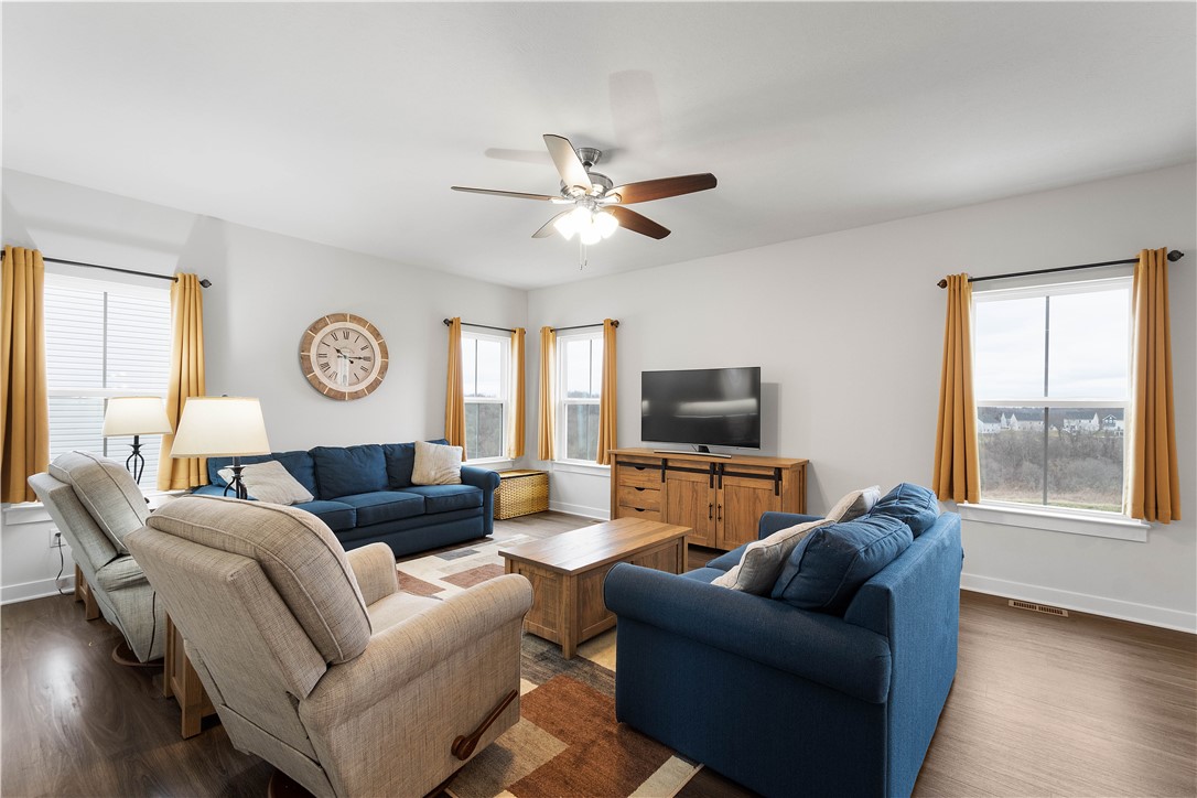 South Fayette, Pennsylvania 15057, United States, 4 Bedrooms Bedrooms, ,4 BathroomsBathrooms,Residential,Active,97102