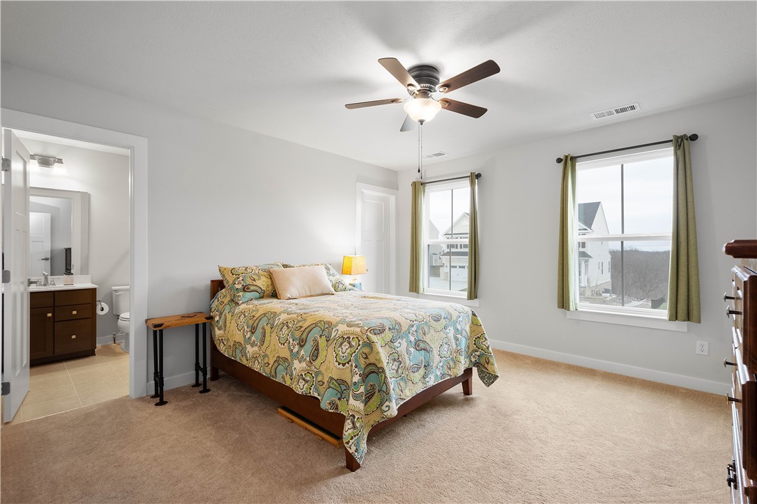 South Fayette, Pennsylvania 15057, United States, 4 Bedrooms Bedrooms, ,4 BathroomsBathrooms,Residential,Active,97102