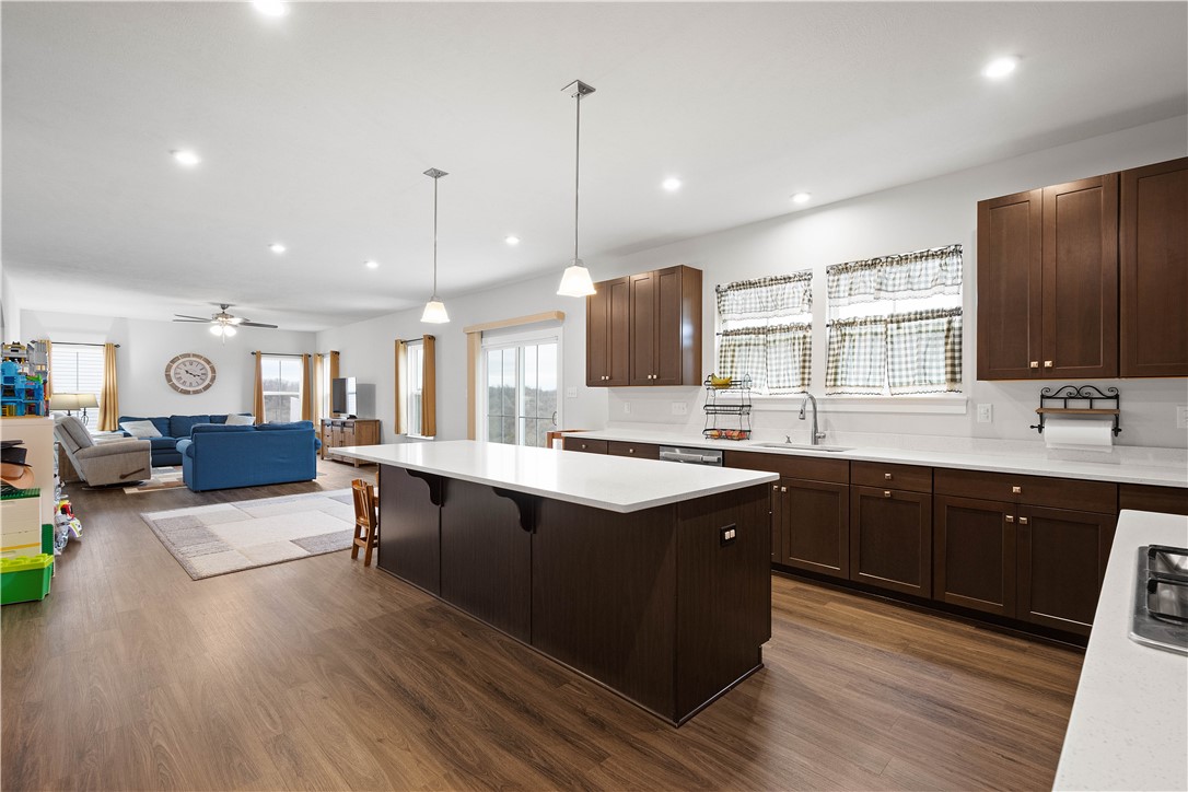 South Fayette, Pennsylvania 15057, United States, 4 Bedrooms Bedrooms, ,4 BathroomsBathrooms,Residential,Active,97102