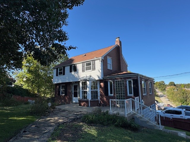 823 W Newton Rd