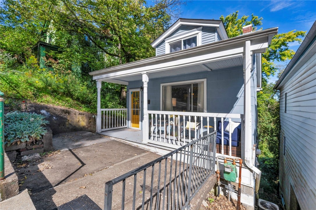 130 Logan St