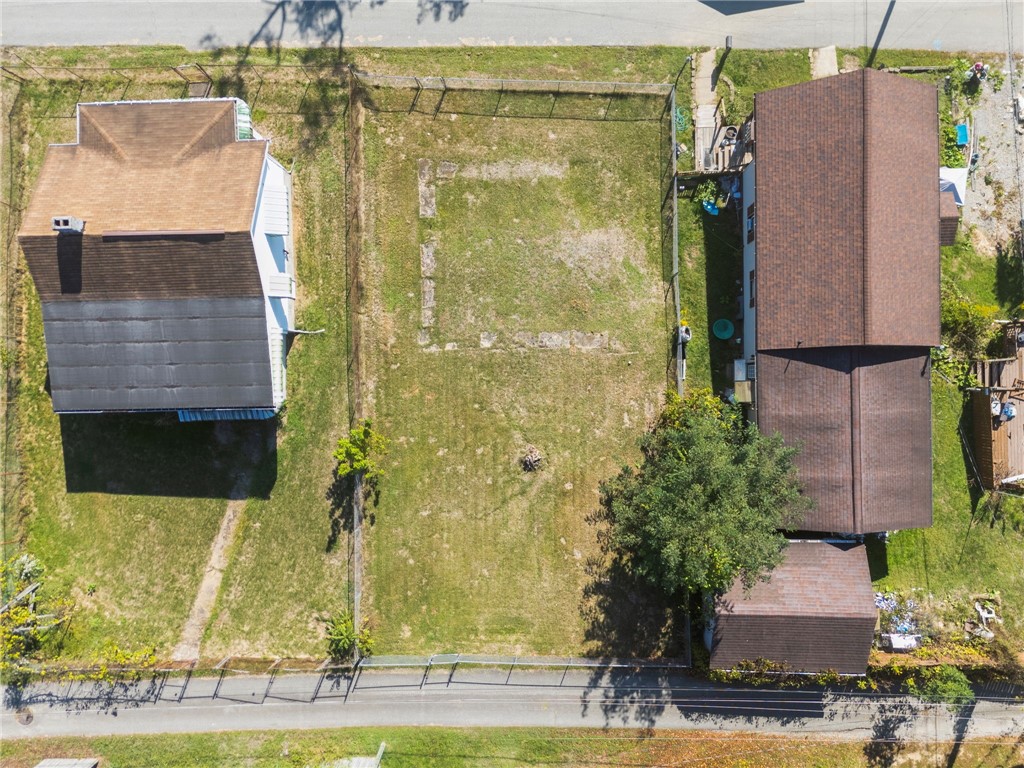 0 Pine St