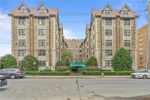 Photo for 166 N Dithridge Street 2-H