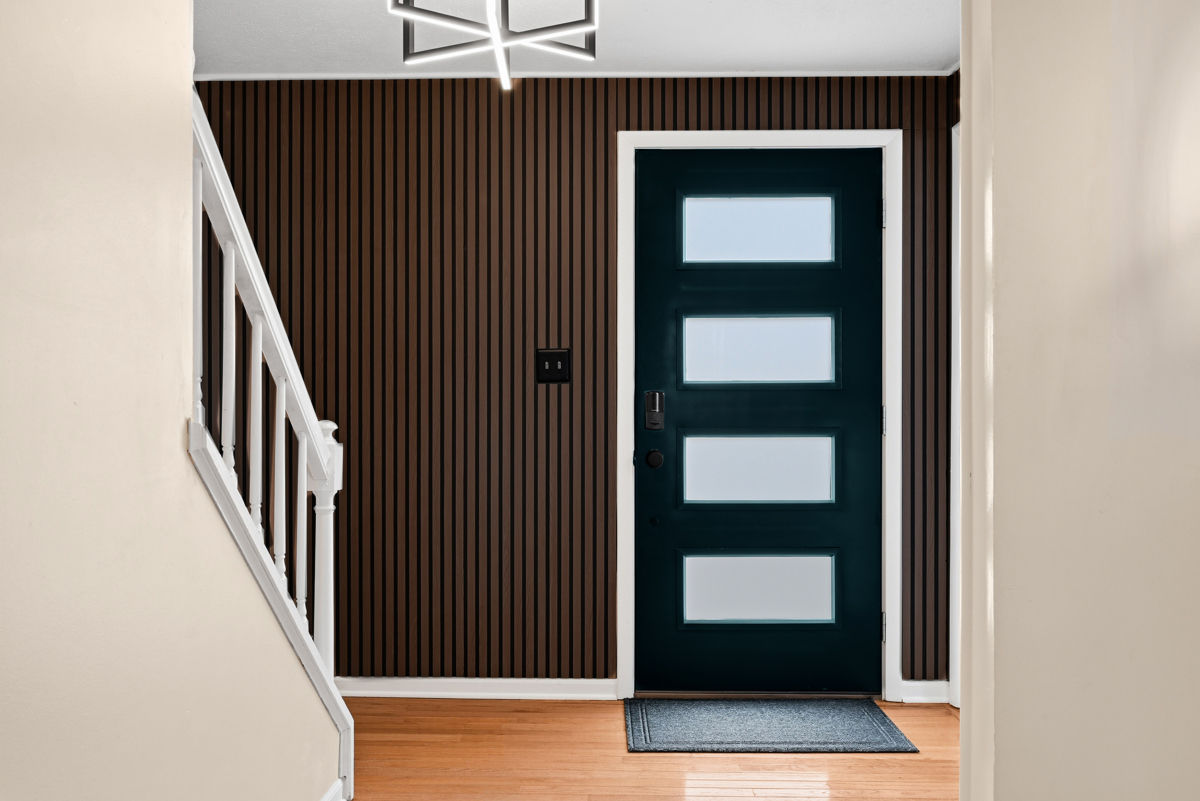 4735 Valleyfield Drive