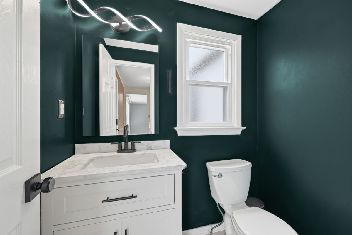 4735 Valleyfield Drive