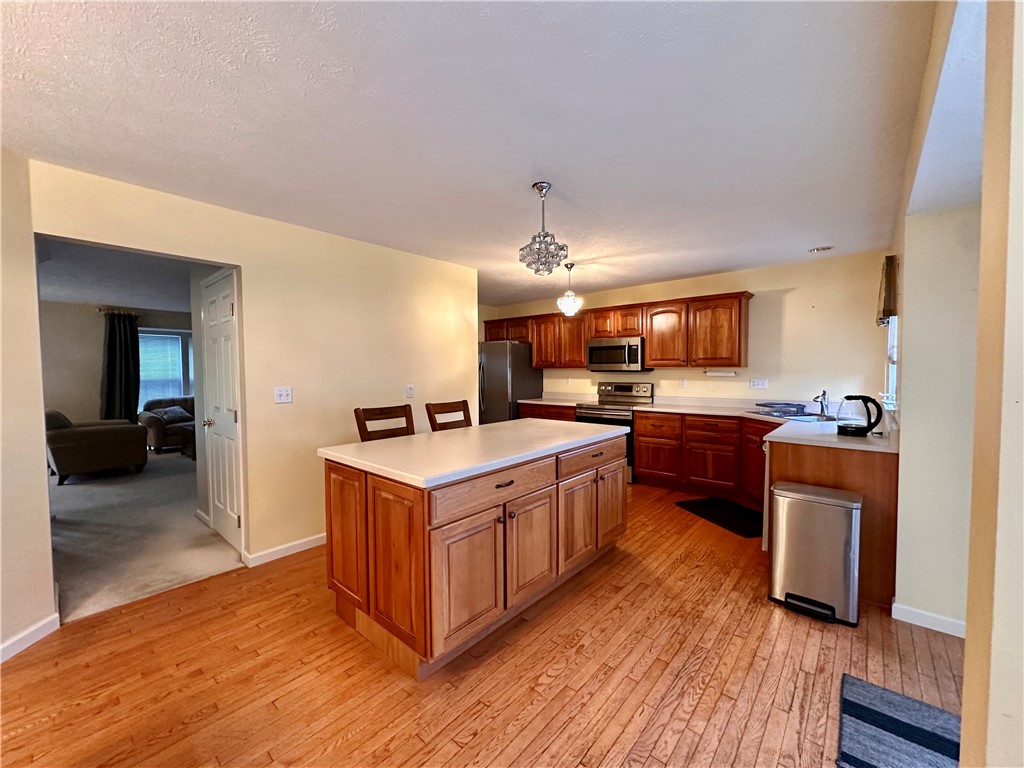143 Blue Grass Circle Cir, Monroeville, Pennsylvania image 7
