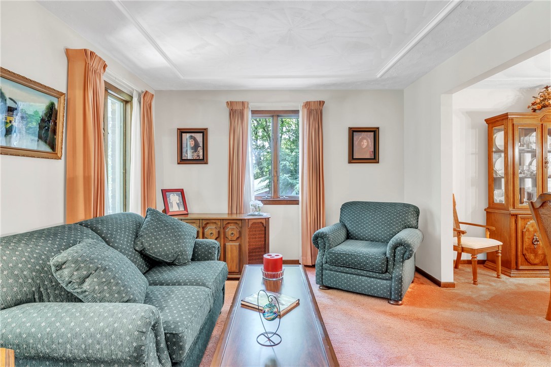 454 Cherokee Dr