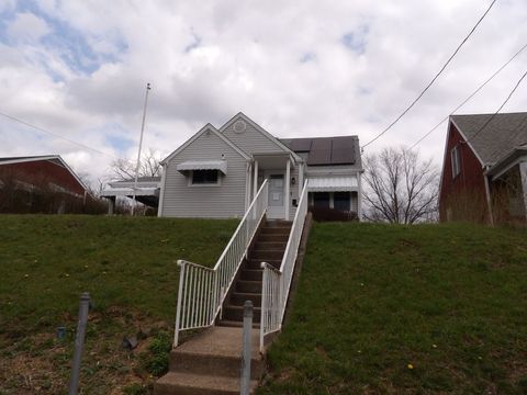 Homes For Sale - 808 Grand Ave Ave<br/> Beaver County, Aliquippa, PA 15001