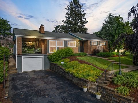 Photo for 16 Crest Drive
