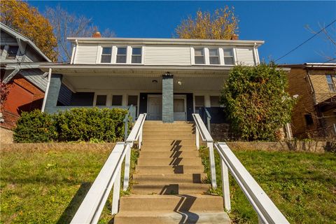 Photo of 241 Castle Shannon Blvd #241, Pittsburgh, PA 15228 (MLS # 1733233)