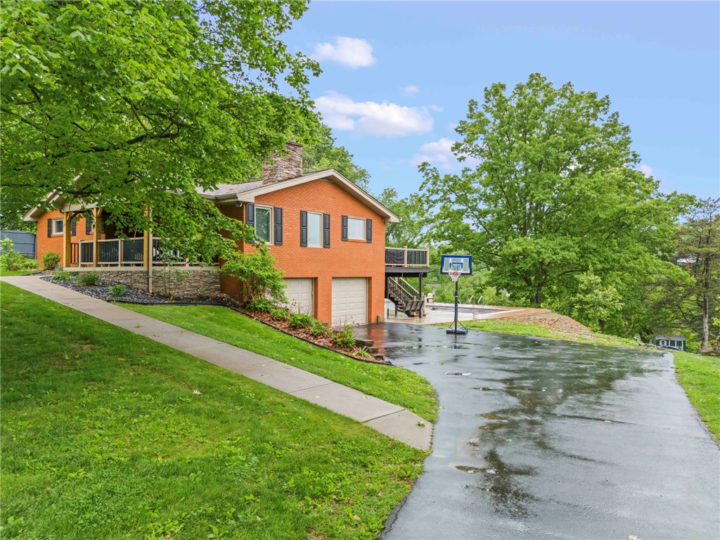 857 E Mcmurray Rd
