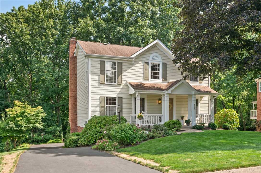 View Moon/Crescent Twp, PA 15108 house