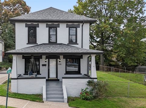 Homes For Sale - 510 Virginia Avenue Ave<br/> Oakmont, PA 15139