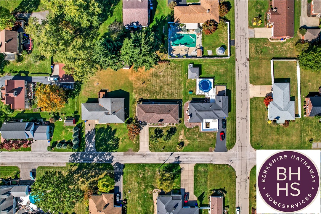 Farrell, Pennsylvania 16121, United States, 3 Bedrooms Bedrooms, ,2 BathroomsBathrooms,Residential,Active,224391