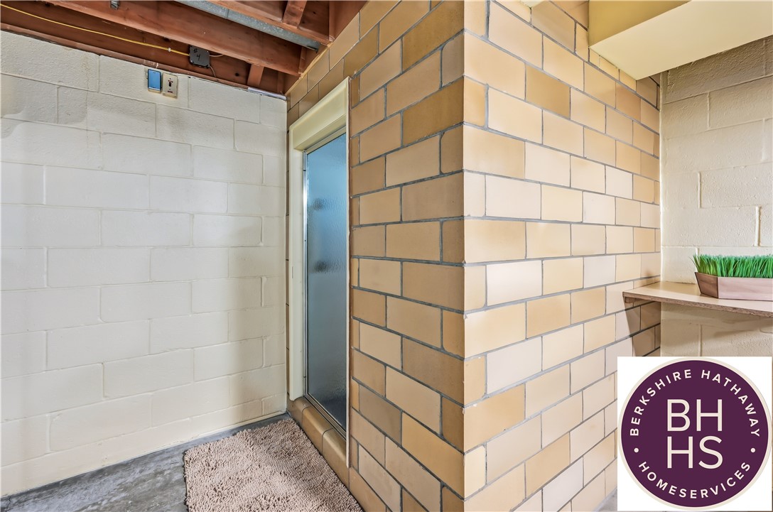 Farrell, Pennsylvania 16121, United States, 3 Bedrooms Bedrooms, ,2 BathroomsBathrooms,Residential,Active,224391