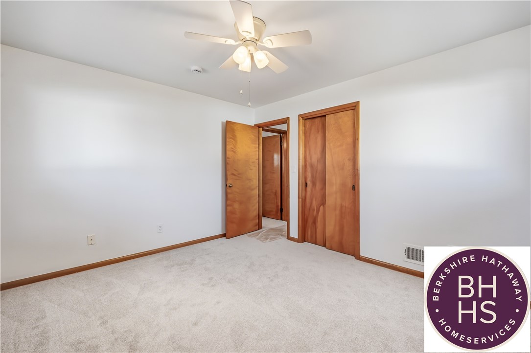 Farrell, Pennsylvania 16121, United States, 3 Bedrooms Bedrooms, ,2 BathroomsBathrooms,Residential,Active,224391