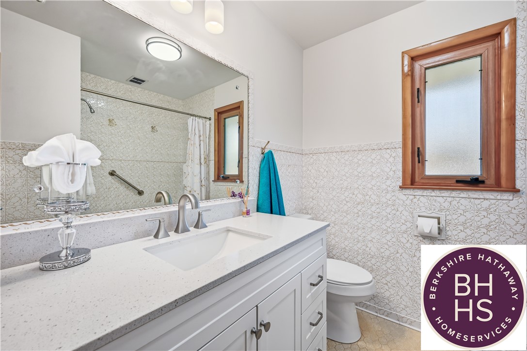 Farrell, Pennsylvania 16121, United States, 3 Bedrooms Bedrooms, ,2 BathroomsBathrooms,Residential,Active,224391