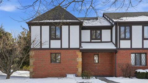 Photo of 1632 Stone Manion Dr, Sewickley, PA 15143 (MLS # 1736077)