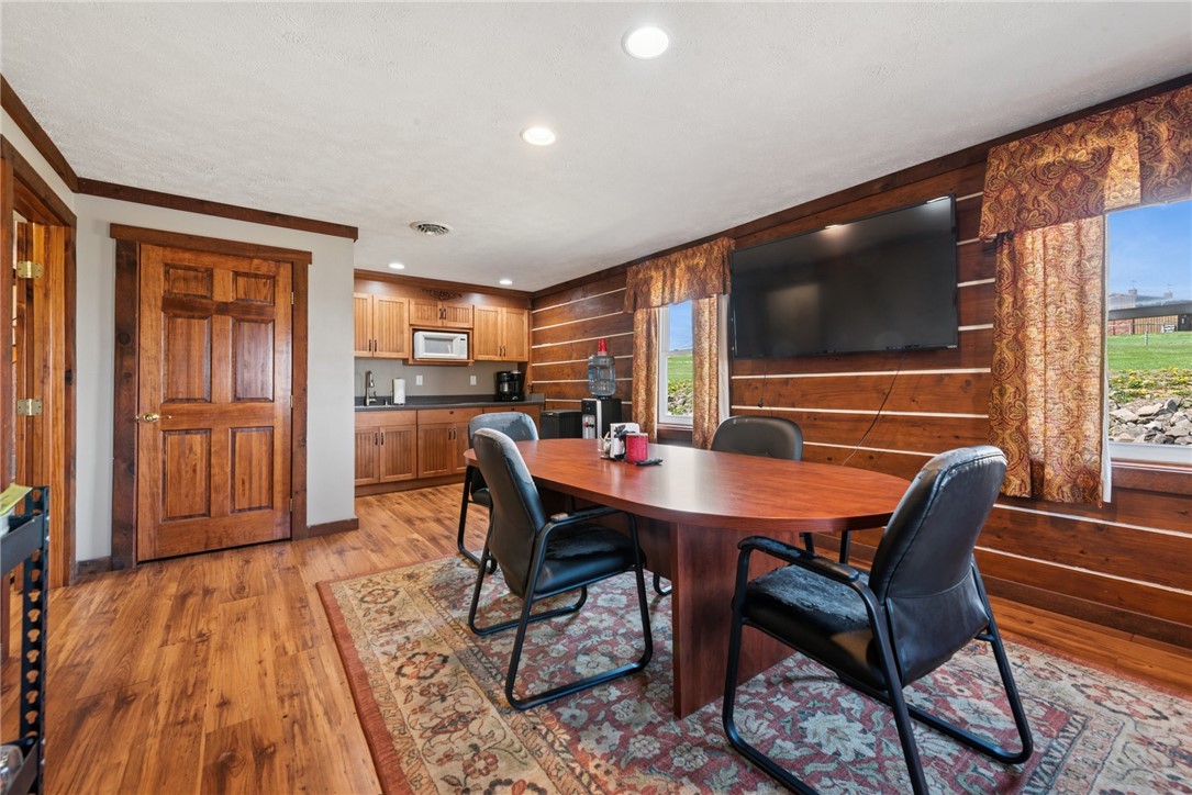 208 W Mud Pike Pike, Somerset, Pennsylvania image 8