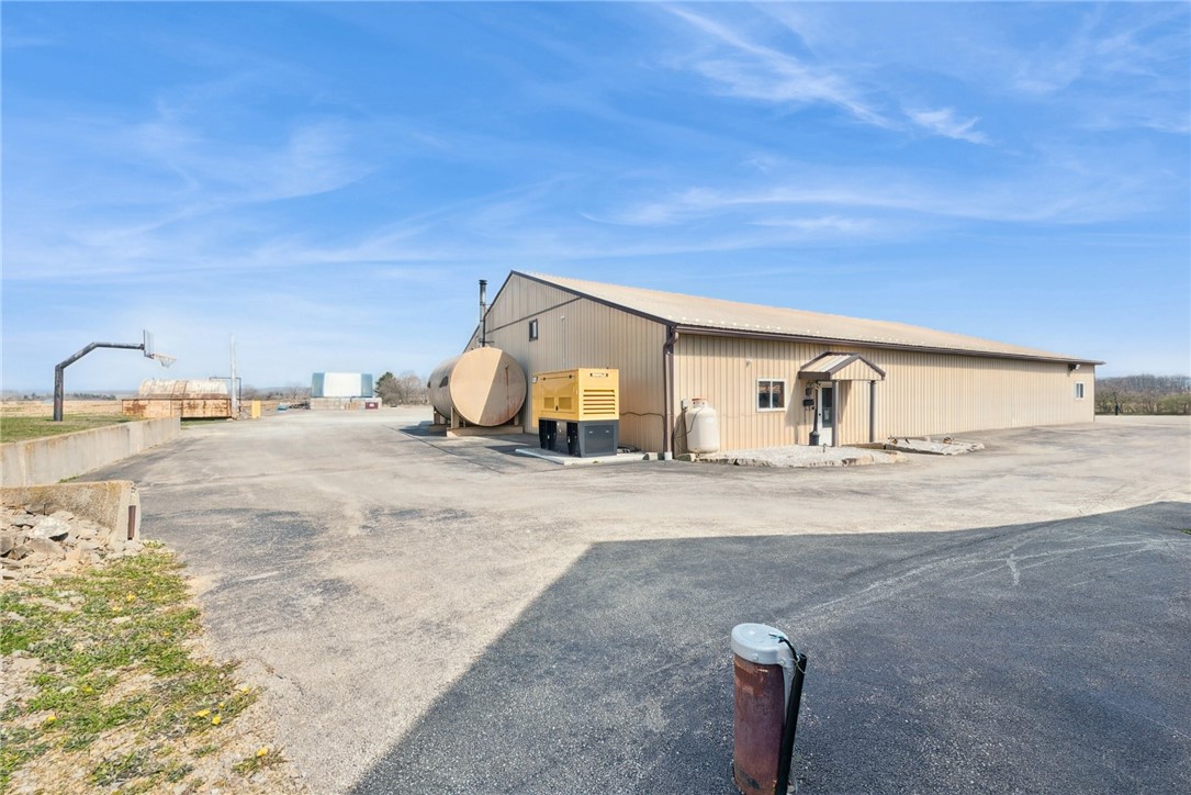 208 W Mud Pike Pike, Somerset, Pennsylvania image 32