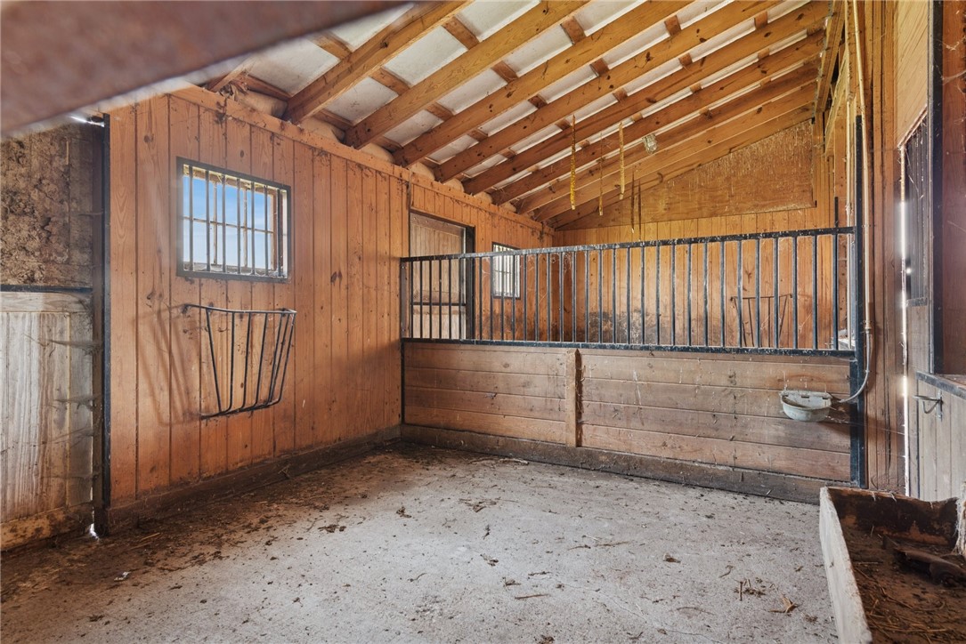 208 W Mud Pike Pike, Somerset, Pennsylvania image 19